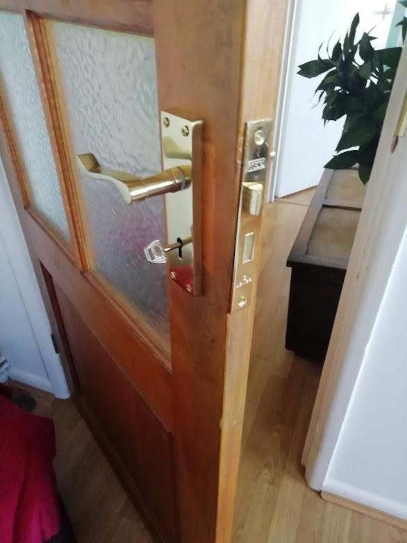 Cozy Loft In Bushey, 20 Mins By Train To Euston London Lägenhet Exteriör bild